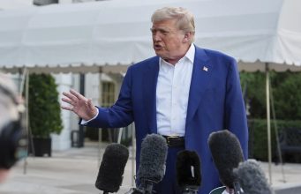 ইউক্রেনকে ন্যাটোর মাধ্যমে অস্ত্র দেবে যুক্তরাষ্ট্র: ট্রাম্প